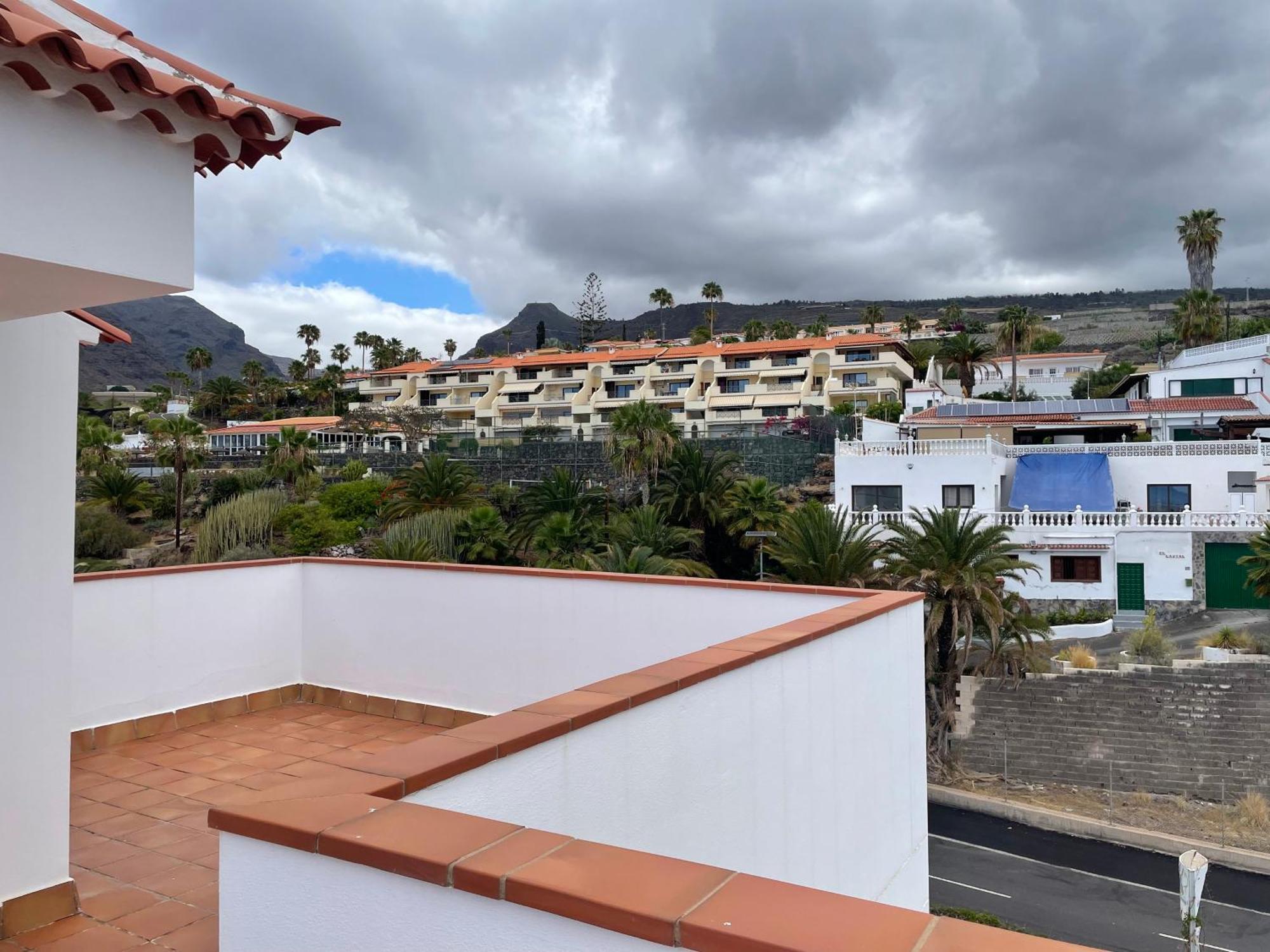Amazing Duplex With Large Terrace And Sea Views Apartment Puerto de Santiago  Exterior photo
